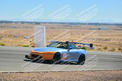 media/Oct-18-2025-Extreme Speed (Sat) [[d6d7e1fef1]]/Group 1 Red/Session 2 (Turn 3)/